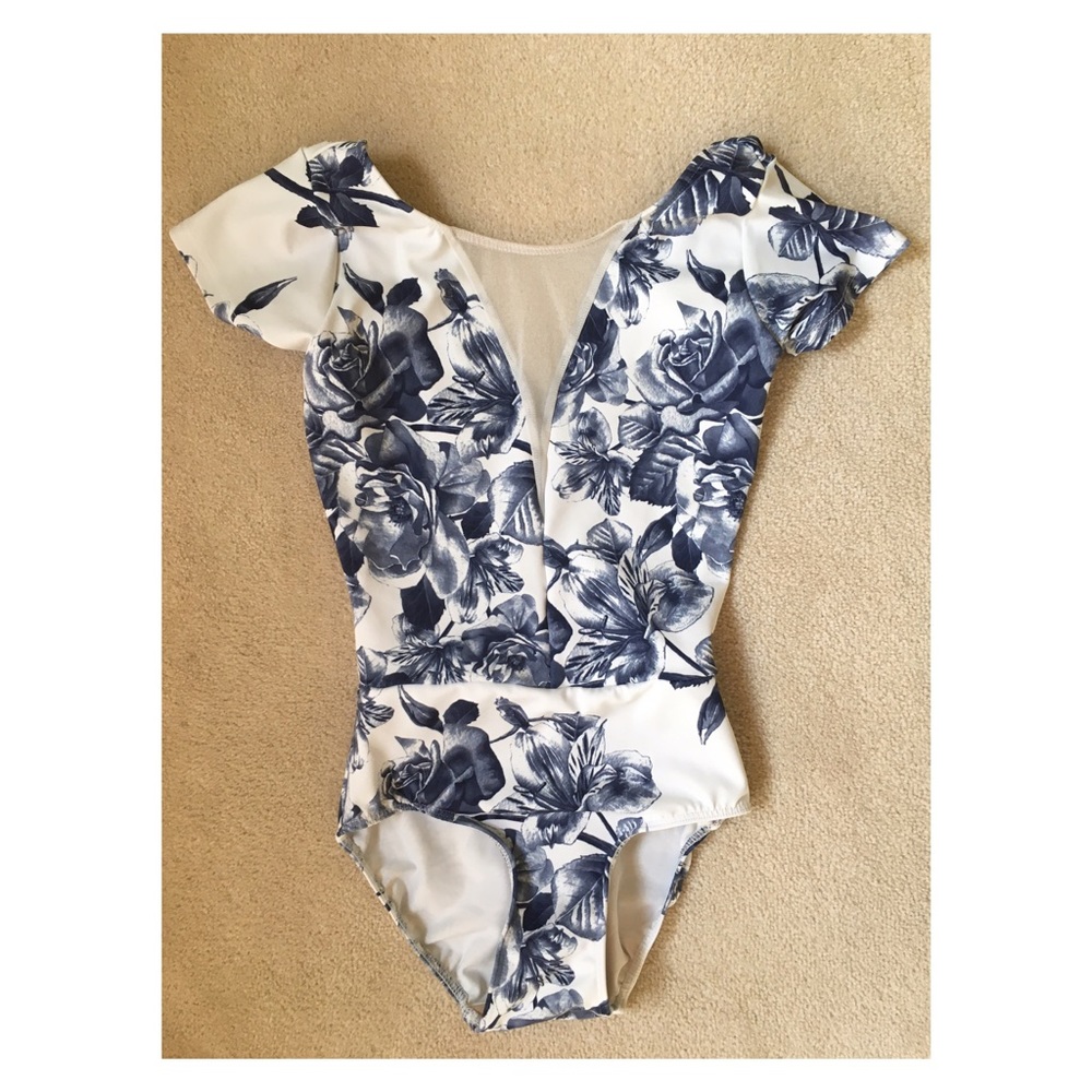 ELEVE leotard